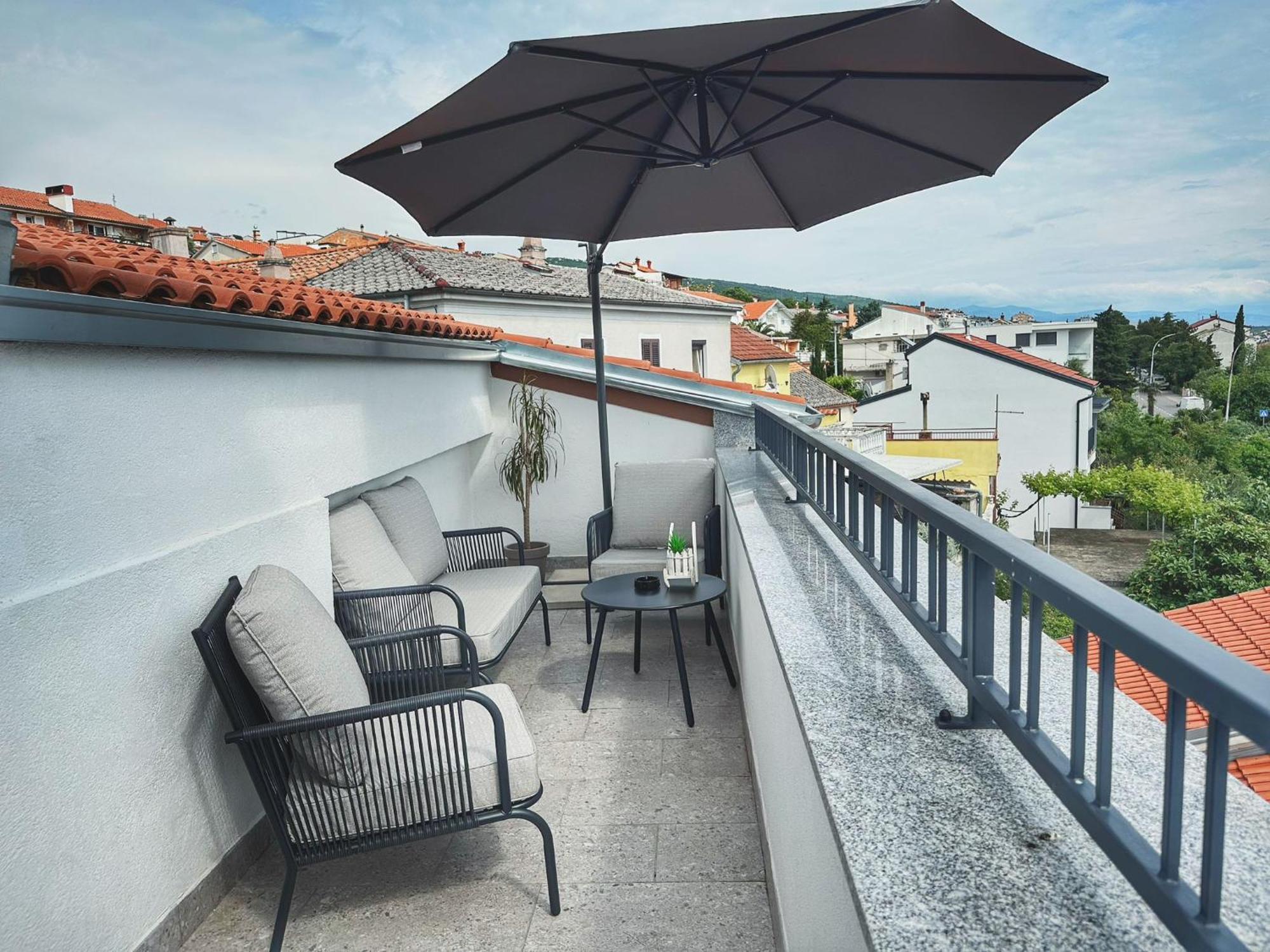 Knezevic Apartments Crikvenica Bagian luar foto