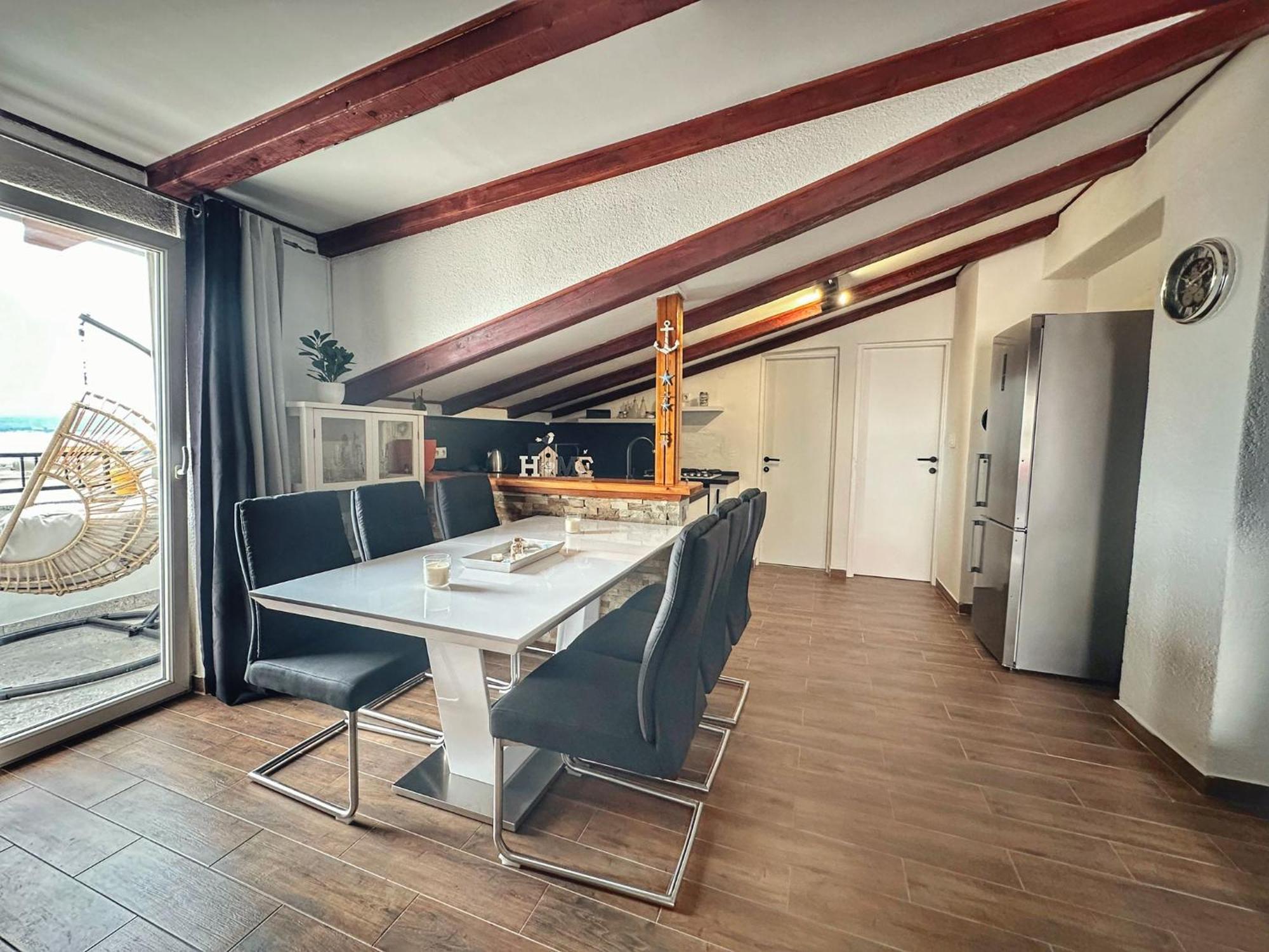 Knezevic Apartments Crikvenica Bagian luar foto
