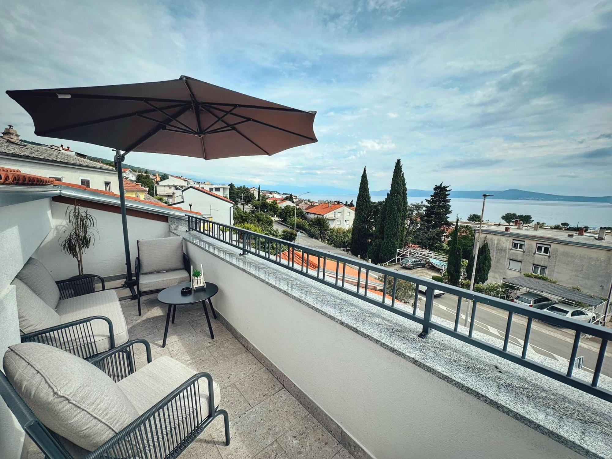 Knezevic Apartments Crikvenica Bagian luar foto