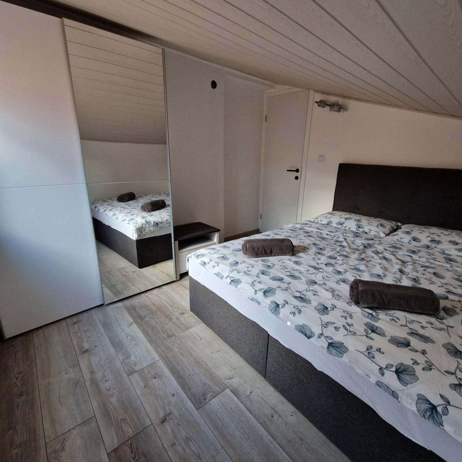 Knezevic Apartments Crikvenica Bagian luar foto